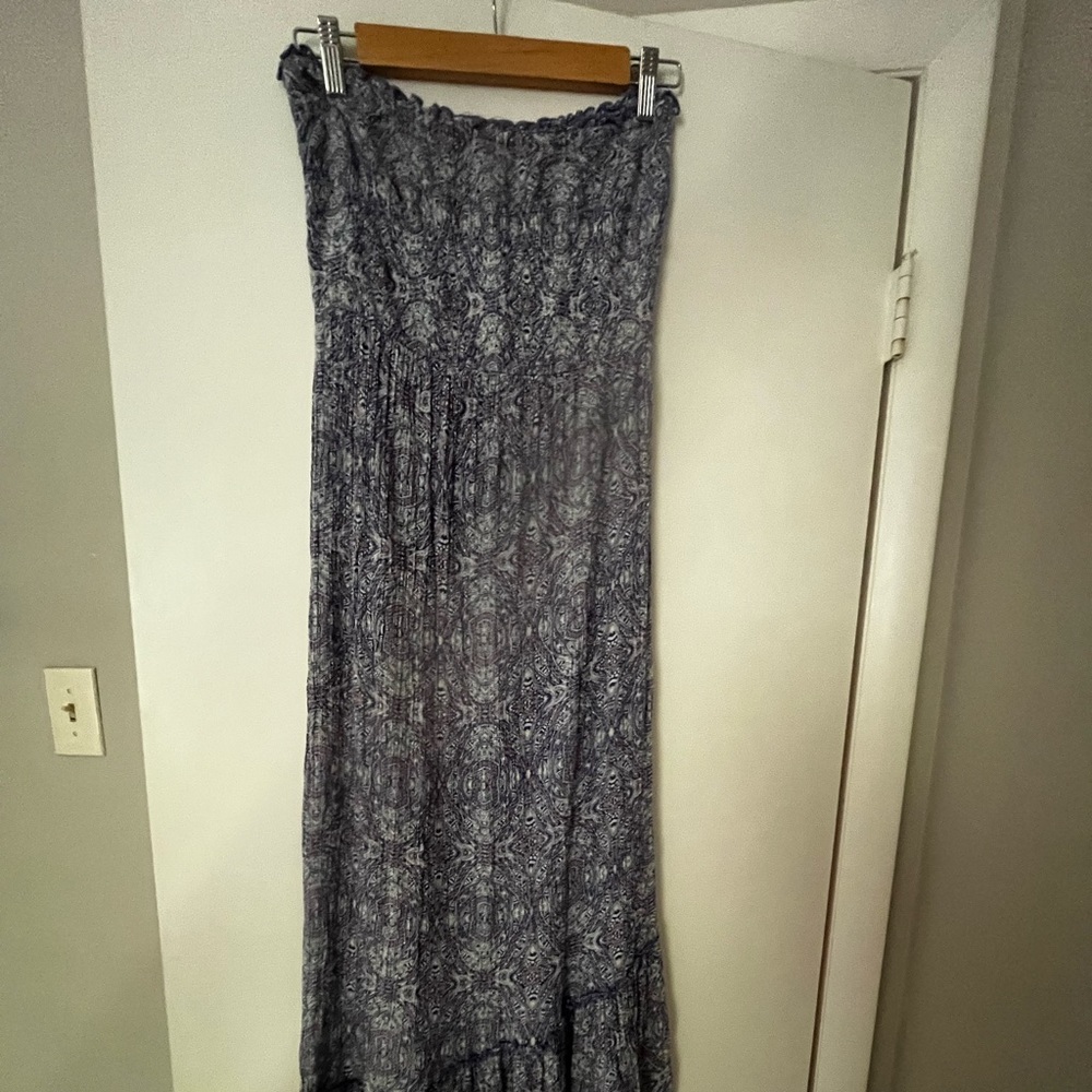Strapless O’Neill maxi, size medium color light purple pattern
